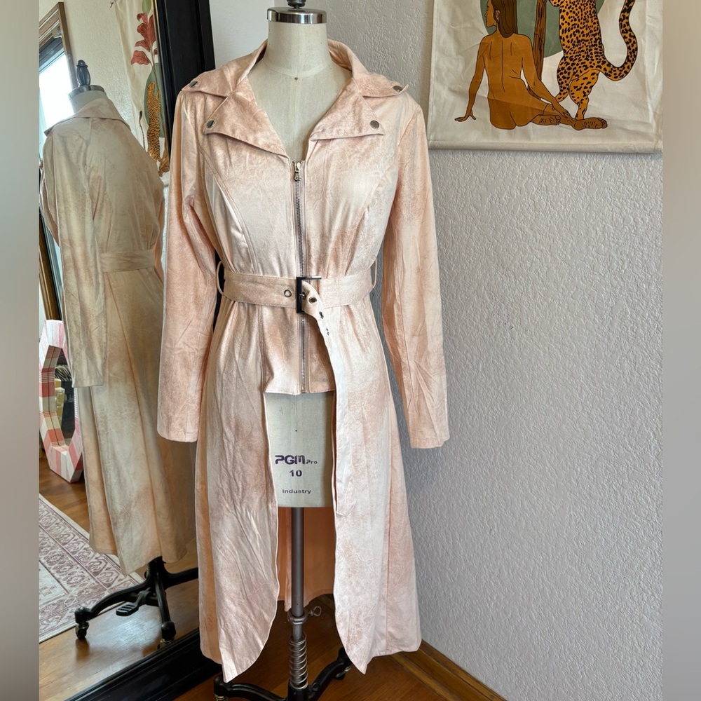Pretty lightweight coat